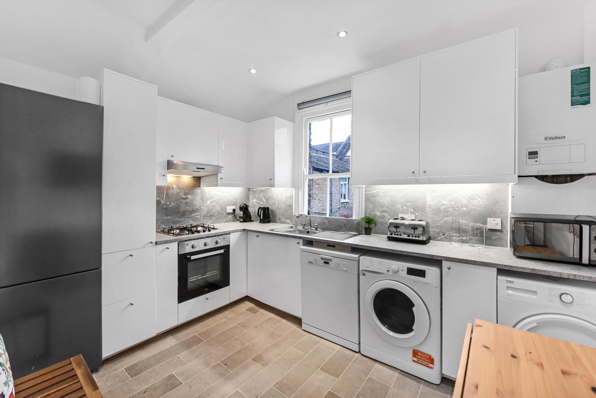 Groves 4 Bedroom, Shepherds Bush Londres Extérieur photo